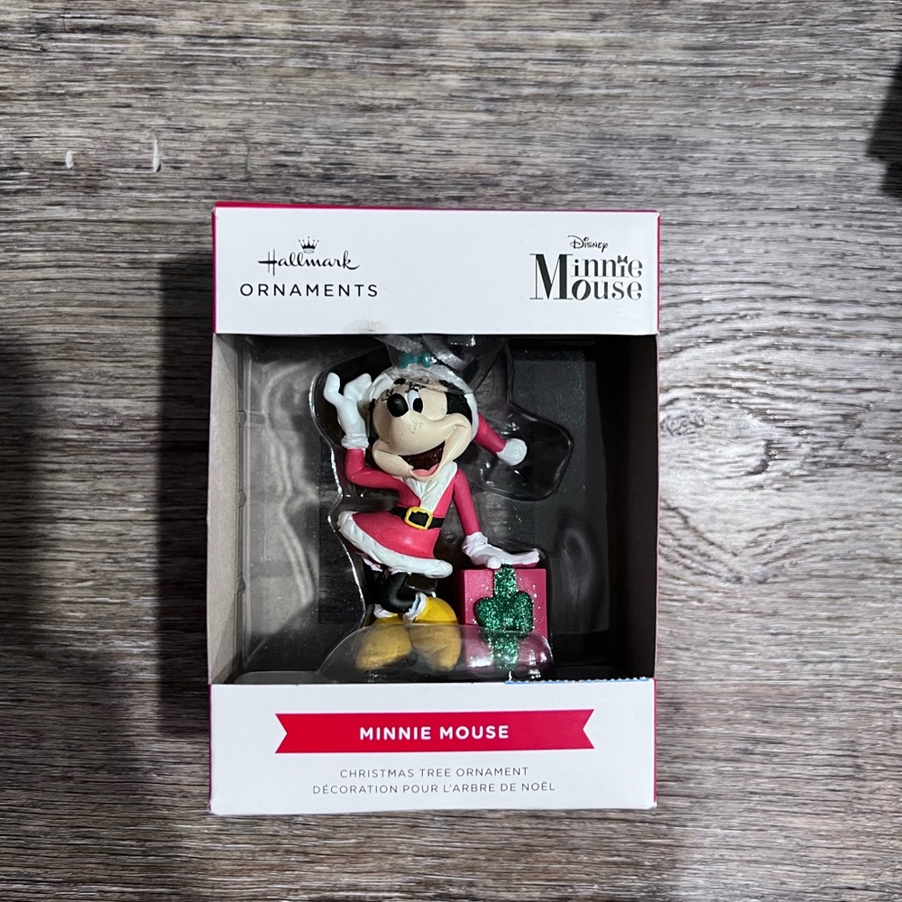 Hallmark Disney’s Minnie Mouse ornament